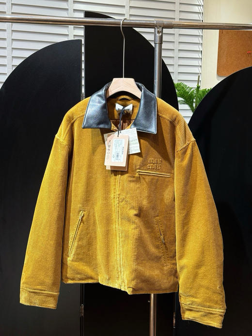 miu家25年秋冬首发灯芯绒棉服 商品图7