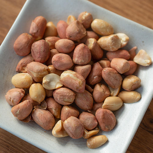 耐得住嚼的五香花生 文火慢焙，入骨醇香 还有糖粘花生米可选 商品图4