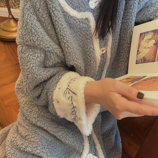 国风刺绣法兰绒家居服睡衣| 国风睡衣，太美了！蓝色、紫色可选 商品图4