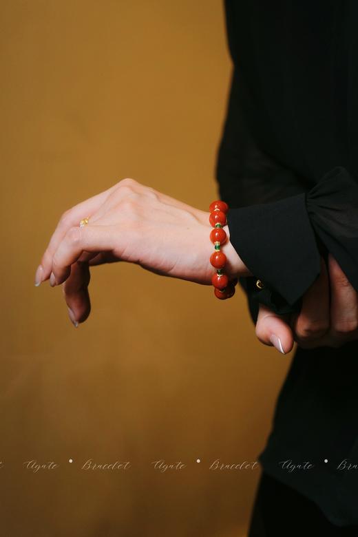 【双十一专供】国色天香 翡翠南红手串 JY 商品图1