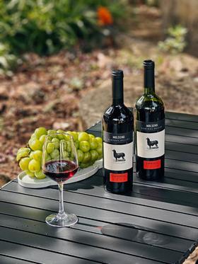 11月7日晚20点【莫松中央山谷佳美娜干红葡萄酒】内部专属福利帮朋友清仓一批红酒，超高性价比，懂红酒的一喝就知道，绝对超值2020年10月份【原瓶进口】智利；13%750ml/瓶整箱6支