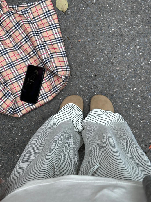 宽腰细条纹糯米垂垂裤女秋季2025新款慵懒风宽松休闲直筒阔腿裤子 商品图2