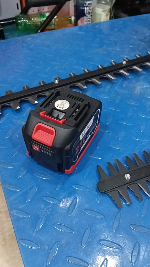【HDXK】千林君：双电锂电绿篱机 40cm 60cm头可选 1台（配2块电池1个充电器） 商品图2
