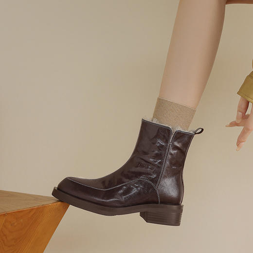 【预售5天】头层油蜡羊皮真皮羊糕毛里雪地靴女粗跟短靴加厚保暖马丁靴LD&7532 商品图4