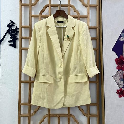 「断码清仓」鹅黄色休闲小西装上衣ZFYY087 商品图1