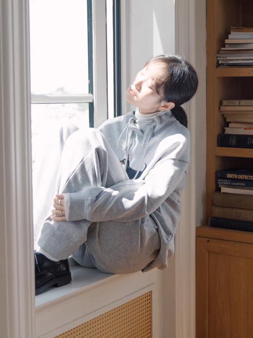 步履不停/5C43163C/休闲廓形弯刀卫裤 商品图1