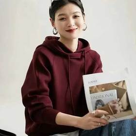 【车厘子红🍒美到犯规】收腰连帽卫衣，夹心空气棉面料，轻盈有型不挑人！速抢🔥