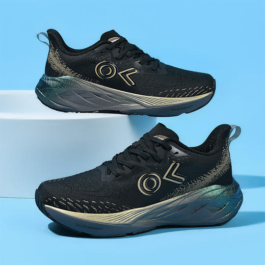 【百元价格 千元配置 德国百年精工】ONKE科技跑鞋16代GM68（Q软如踩云朵 银离子抑菌BOOM爆米花鞋垫） 商品图0