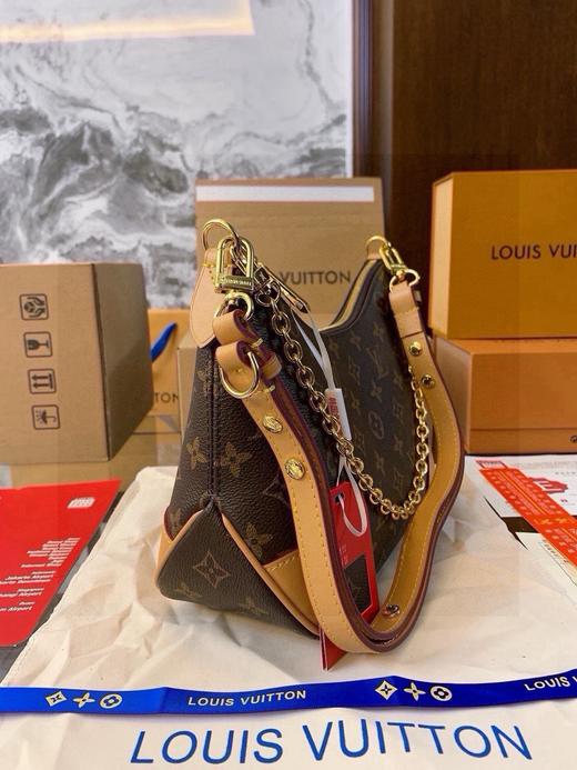 LV Boulogne 牛角包 商品图4