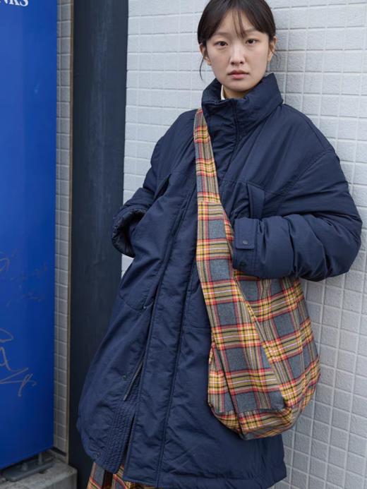 步履不停/5D52034C/撞色托特单肩轻量格纹包 商品图4