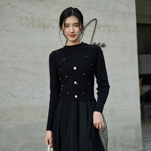 奢姿大码女装2025秋季减龄钻饰设计V领上衣胖妹妹时尚百搭背心9854653816A 商品图0