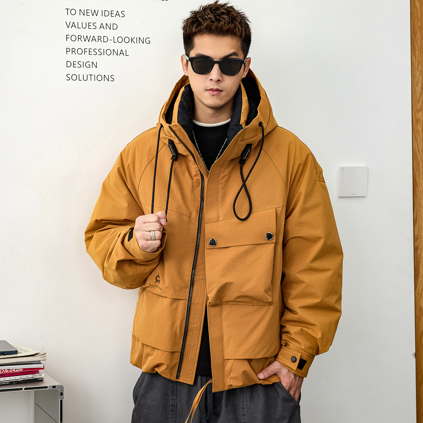 徐太浪【芒果黄 工装口袋】抽绳连帽羽绒服男冬季防风防寒服外套