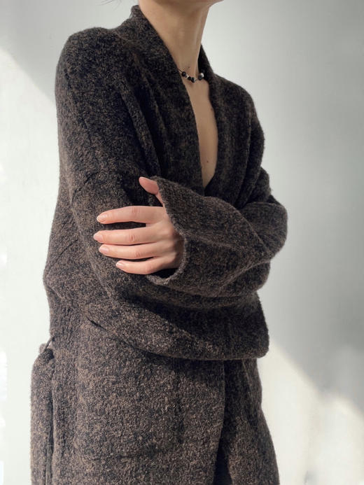 DONSEE10｜DS10AW2503-D 深棕灰 肌理针织长外套 商品图1