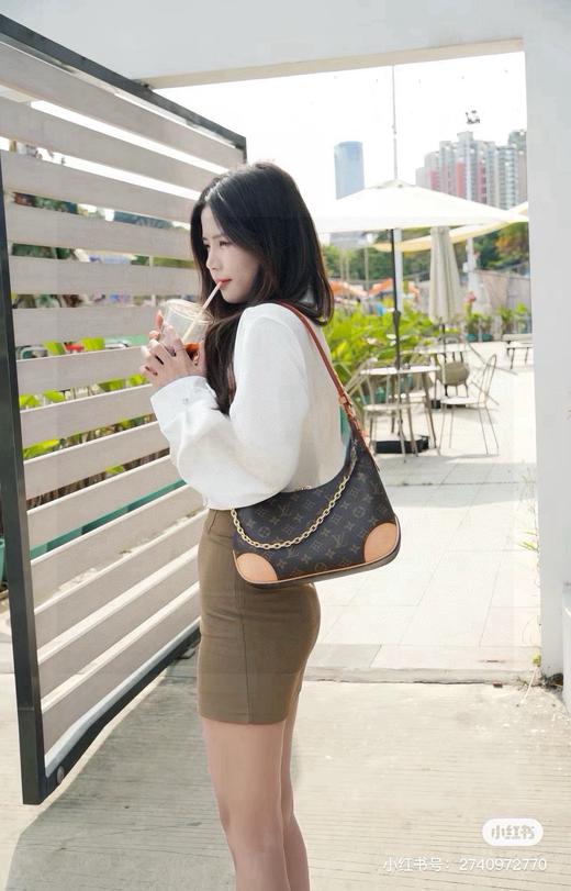 LV Boulogne 牛角包 商品图2
