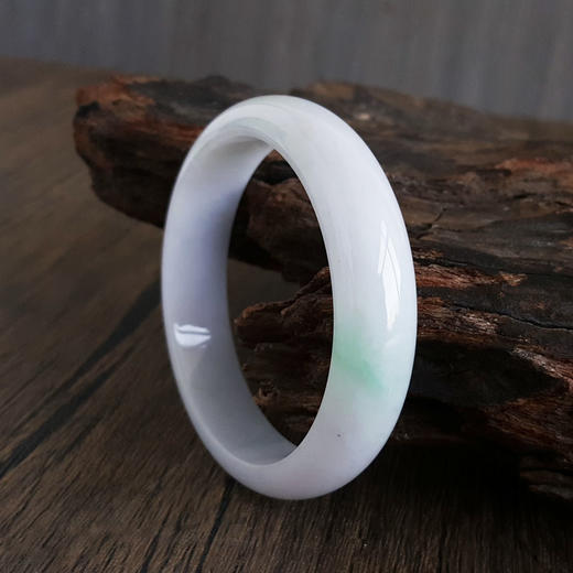 【天然正品】A货翡翠天然正桩细腻无裂纹糯种春彩飘阳绿58号翡翠手镯58号（皆取最大值）女士230325AH42现售价：1980 商品图6