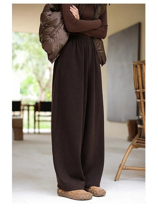 D110613“暖炉”科技与自然共生的「生态暖裤」蚕丝羊毛羽绒混纺弯刀裤 商品图3