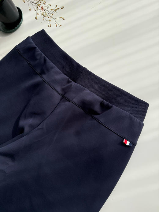 【开放日忙 秒杀价已调 直接拍】开放日最新款 FL 针织 空气层 男裤 特别修身 显瘦 商品图14