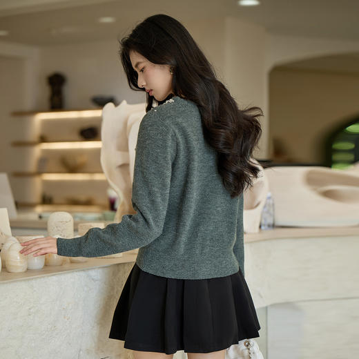 奢姿大码女装2025秋季水钻装饰V领针织开衫胖妹妹时尚精致上衣9854653813 商品图3