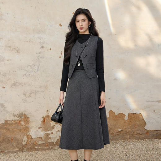 奢姿大码女装2025冬装胖妹妹气质通勤女马甲色内搭中长半身裙9954994354A 商品图0