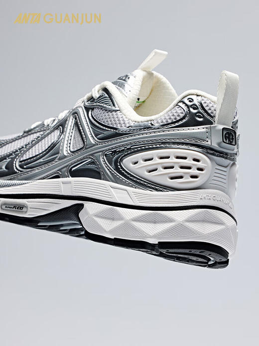 安踏冠军G02.2复古老爹鞋女鞋复古跑步运动鞋122528803A 商品图1