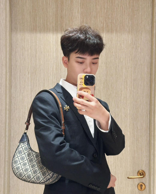 奥特莱斯订单tb月牙包腋下包斜挎包110604 商品图8