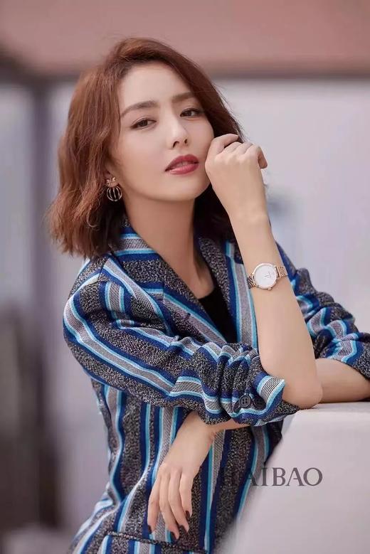 Armani阿玛尼满天星手表女士男士镶钻石英防水轻奢腕表 商品图1