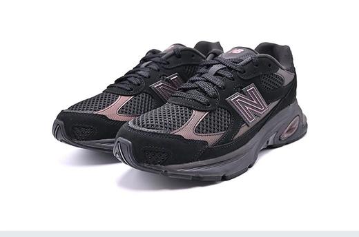 【春上新】 【新品】7楼 NewBalance男女情侣休闲鞋 吊牌价:1199元 商品图0