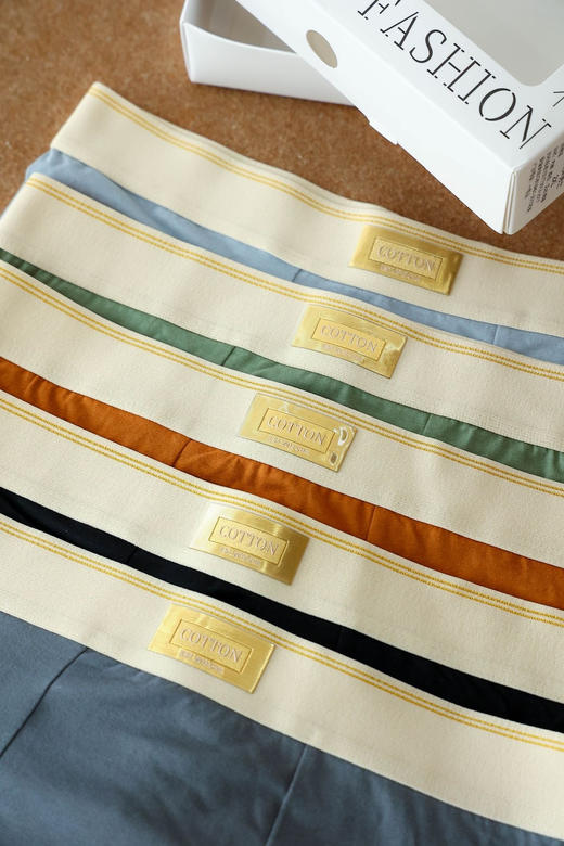 【多妈团购 古今内裤男女内裤】女款：轻薄无痕，7A桑蚕丝底裆，上身裸感，告别闷热  男款：5A石墨烯抑菌抗菌底档，95%精梳棉!触感柔软-君图 商品图9