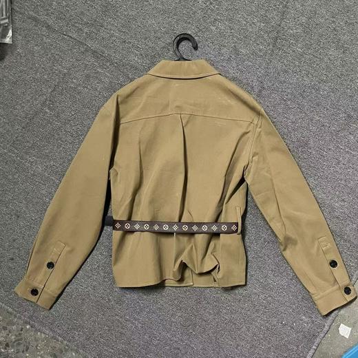 L&V显瘦收腰工装风短款外套（蕾姐上身S） 商品图11