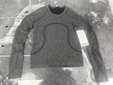 瑕疵Lululemon/露露乐檬  女士长袖圆领T恤