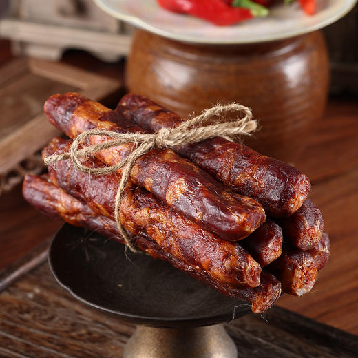 五峰嘎嘎 土猪腊肉香肠烟熏腊香肠500g*2（礼盒装） 商品图1