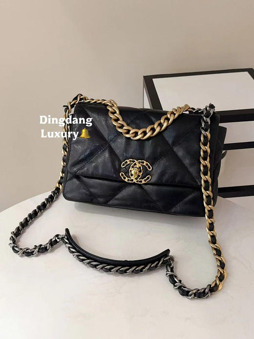 Chanel 19bag 小号 黑金 山羊皮 斜挎包 商品图0
