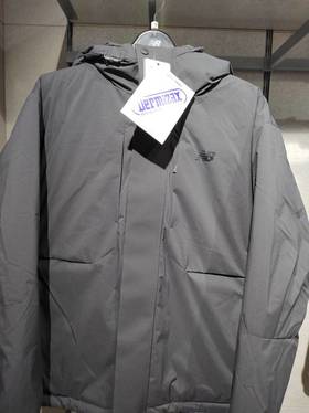 【春上新】 【新品】7楼 NewBalance运动休闲鹅绒羽服吊牌价：2499元