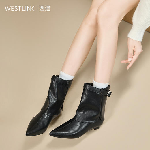 西遇尖头裤管靴女新款秋冬法式复古皮带扣单靴猫跟黑色短靴子V2057170 商品图1