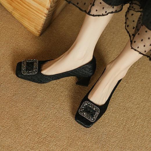 【预售5天】真皮马毛方头高跟鞋女粗跟新款水钻方扣翻毛皮单鞋XKDY&X5657 商品图2