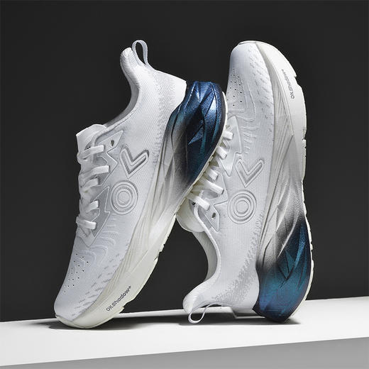 【百元价格 千元配置 德国百年精工】ONKE科技跑鞋16代GM68（Q软如踩云朵 银离子抑菌BOOM爆米花鞋垫） 商品图1