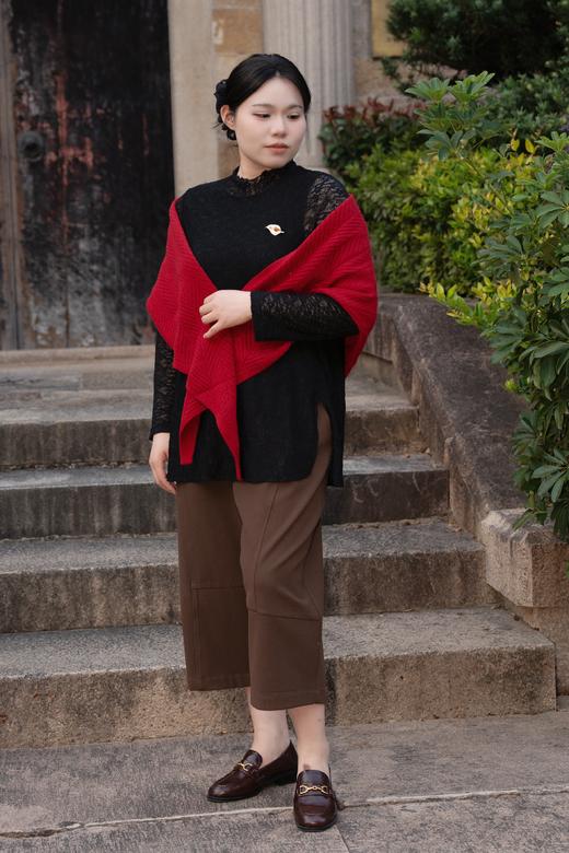 一周发货【针织帽 & 多功能三角巾】黑色、咖色、灰色针织帽，减龄保暖防风护耳，大头围款！3款三角巾，解锁4种最经典百搭色系，咖色、红色、黑色、白色 商品图6