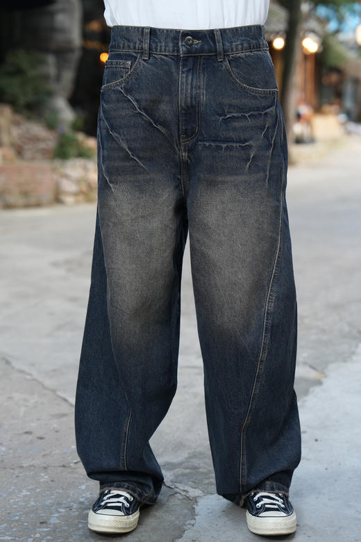 W539131866潮流宽松牛仔裤 商品图0