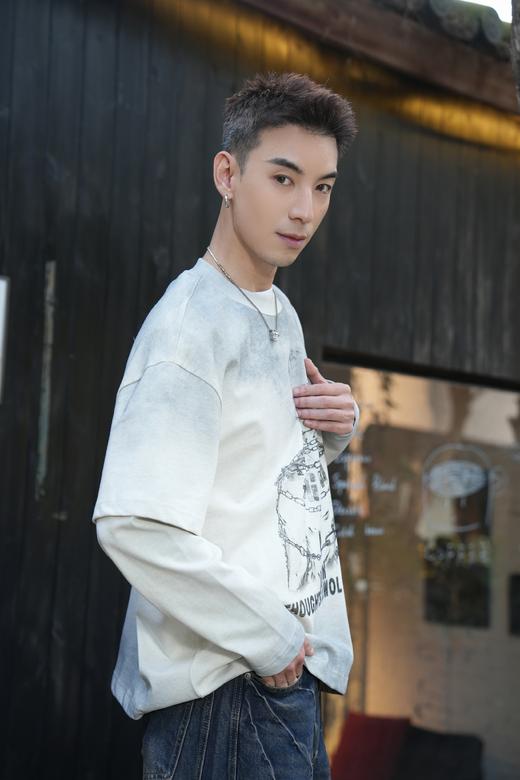 W53431143手绘假两件长袖T恤 商品图1