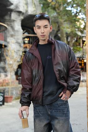 W542574499肌理渐变PU羽绒服