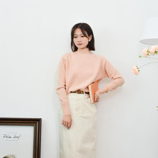 加厚更抗冻 红莲女款半高领加厚羊绒衫加厚款 商品图5