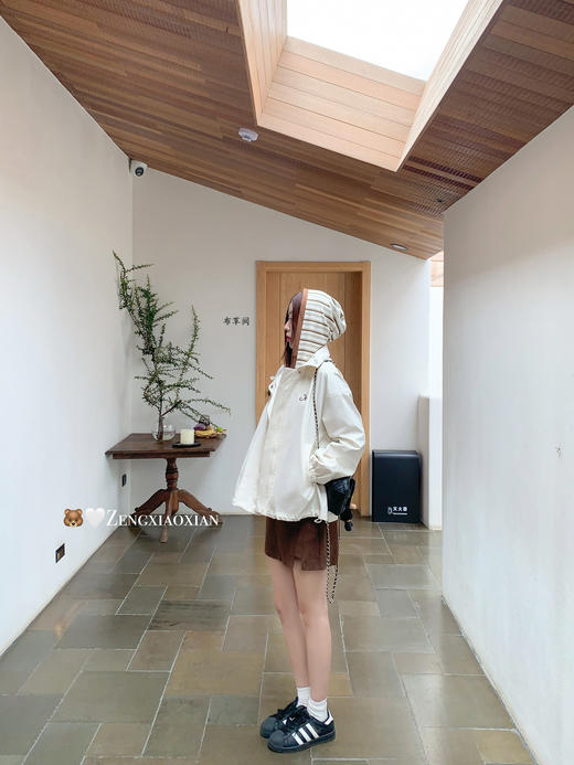 【269元任选2件】现货！成本巨贵，拍下包赚！杏色拉链夹克外套 商品图9