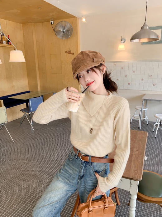 【149元任选2件】现货！杏色不规则大翻领毛衣 商品图10