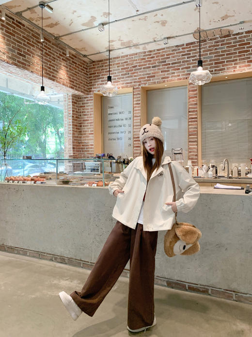 【269元任选2件】现货！成本巨贵，拍下包赚！杏色拉链夹克外套 商品图10