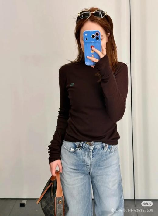 塞琳 刘诗诗走秀款刺绣半高领长袖打底衫 商品图3