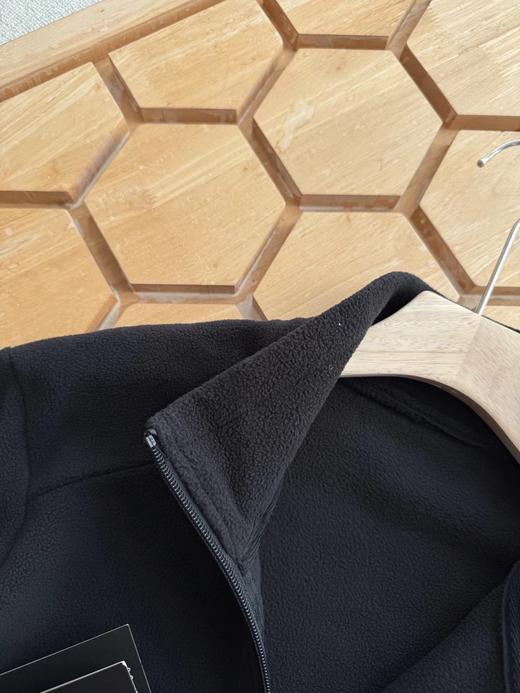 D110708秋冬双面摇粒绒拉链衫男士户外轻徒步防寒保暖外套 商品图12