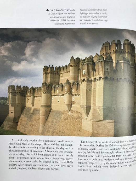 走进中世纪世界 约百幅彩色插图 精装大16开 商品图13