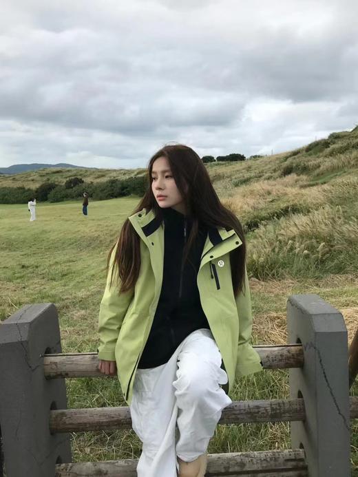 D110769可拆卸双层设计三合一两件套苹果绿冲锋衣 商品图3