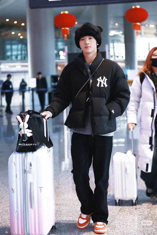 D110730冬季新款立领梭织面包羽绒服男女同款 商品图9