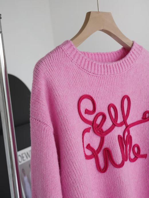 字母线条樱花粉显白温柔好心情毛衣 商品图3